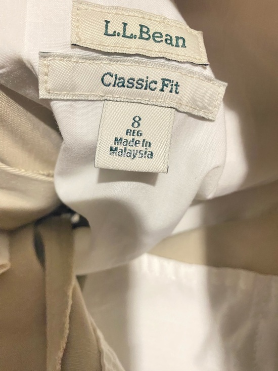 L.L Bean Wrinkle-Free Bayside Shorts, Ultra High-Rise Hidden Comfort Waist 9" - Picture 9 of 10